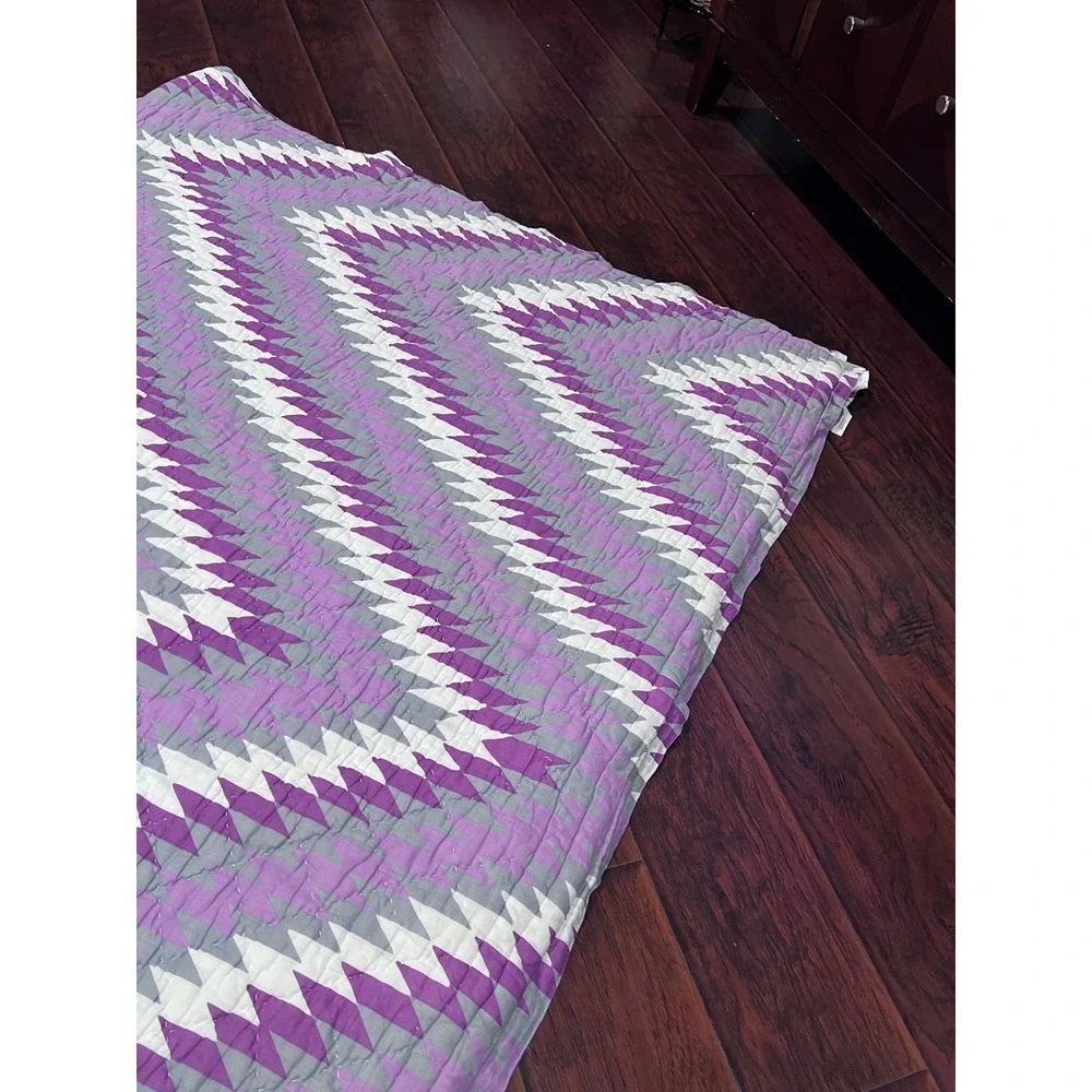 John Robshaw‎ Luxury King Quilt Lavender Purple White Chevron Cotton Made India